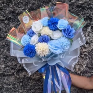 LilyLoot Blue Harmony Bucket