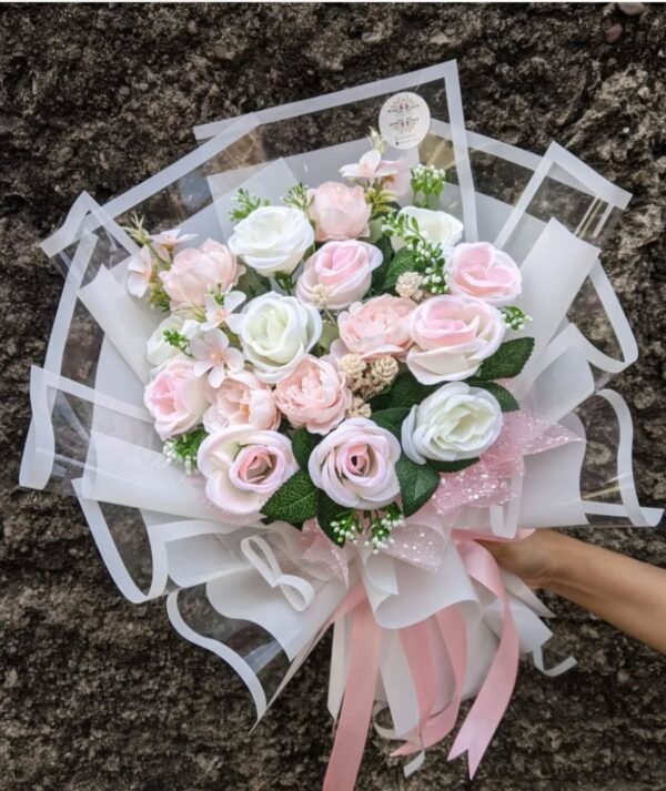 LilyLoot Pink Bucket