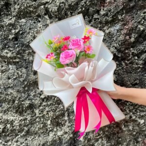 LilyLoot Fanta Pink Bucket