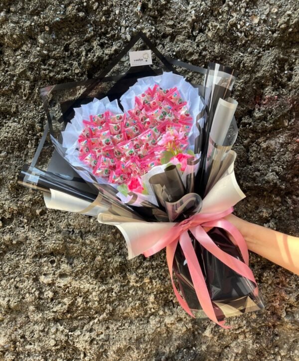 Sweet Heart Candy Bucket
